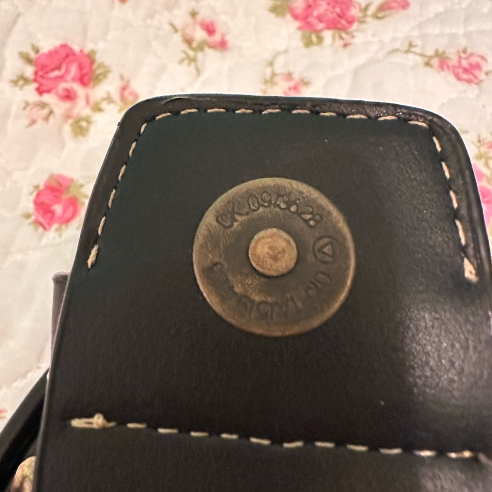 Vintage Coach Soho Signature Canvas Shoulder Bag | Y2K - Picture 9 of 16
